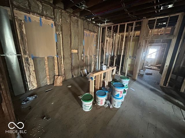 2735 Carrollton Avenue, Indianapolis, IN 46205