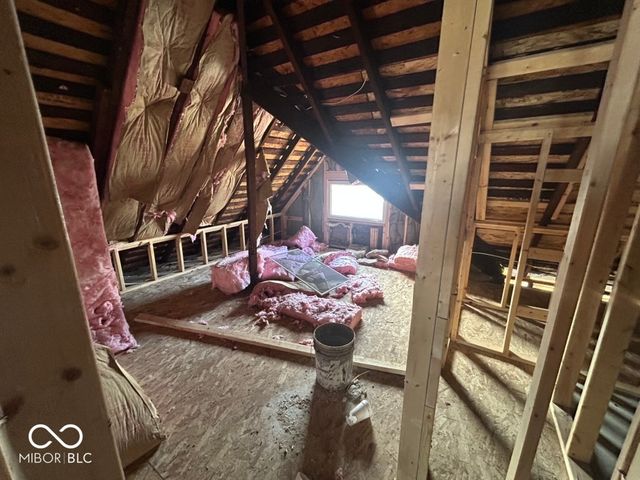 2735 Carrollton Avenue, Indianapolis, IN 46205