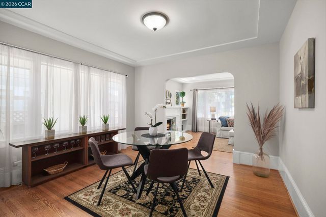 4426 Park Blvd, Oakland, CA 94602