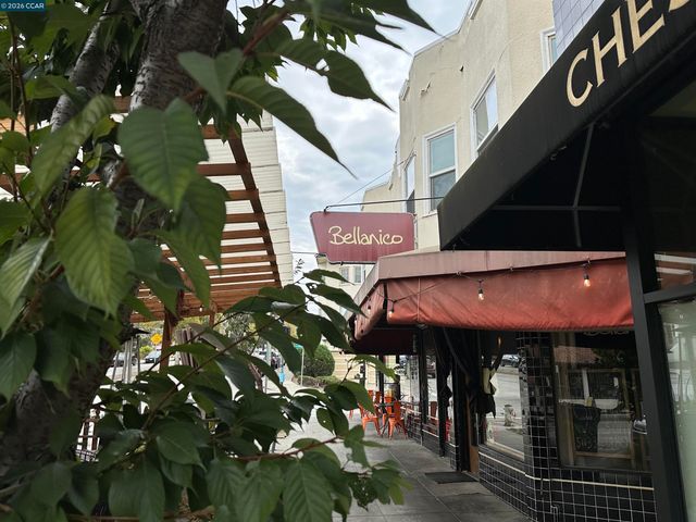 4426 Park Blvd, Oakland, CA 94602