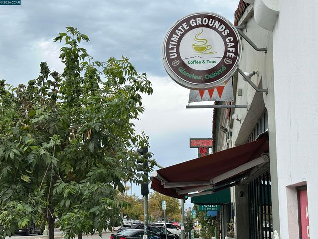 4426 Park Blvd, Oakland, CA 94602