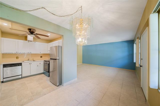 13455 SW 3rd Street 302S, Pembroke Pines, FL 33027