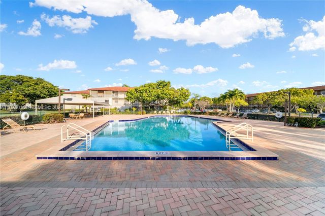 13455 SW 3rd Street 302S, Pembroke Pines, FL 33027