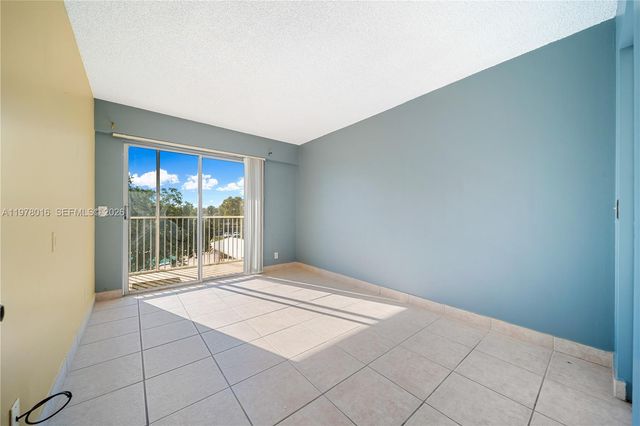 13455 SW 3rd Street 302S, Pembroke Pines, FL 33027