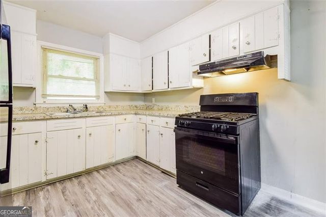 3697 Wisteria Lane SW, Atlanta, GA 30331