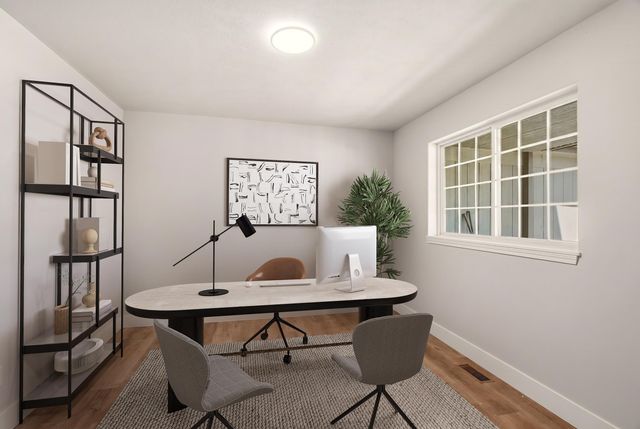3018 S Sunnybrook St, Veradale, WA 99037