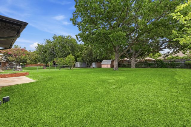 804 Mulkey Lane, Denton, TX 76209