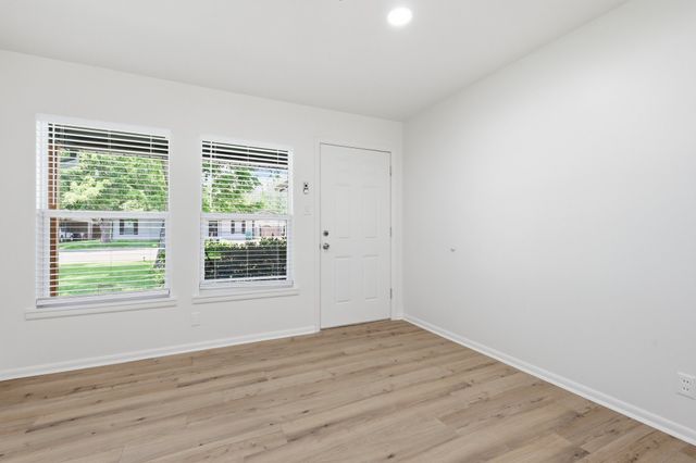 804 Mulkey Lane, Denton, TX 76209