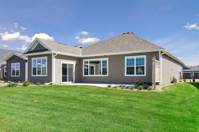 6102 158th Street N, Hugo, MN 55038