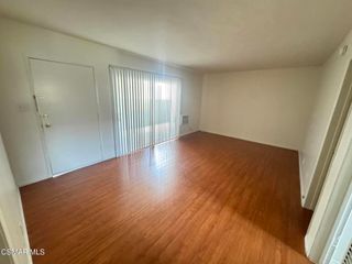 13507 Victory Boulevard 5, Van Nuys, CA 91401