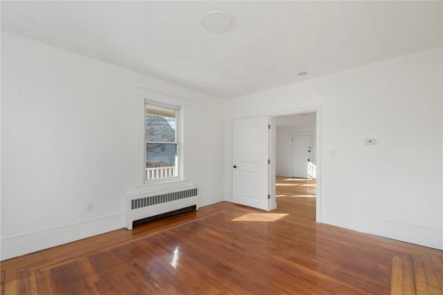 19 Vale Street 1, Providence, RI 02908