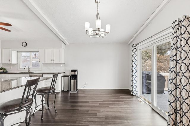 2501 2nd Street, Moline, IL 61265