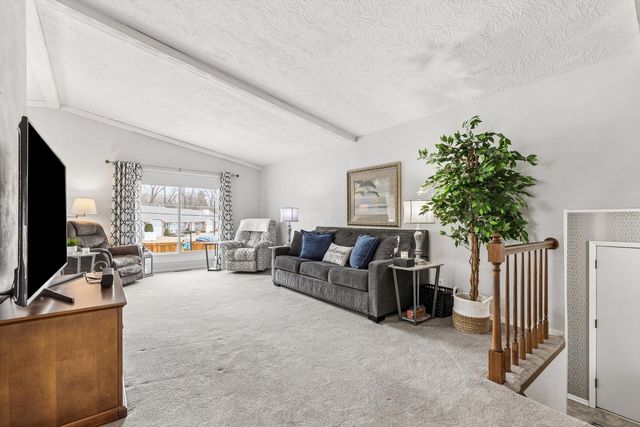 2501 2nd Street, Moline, IL 61265