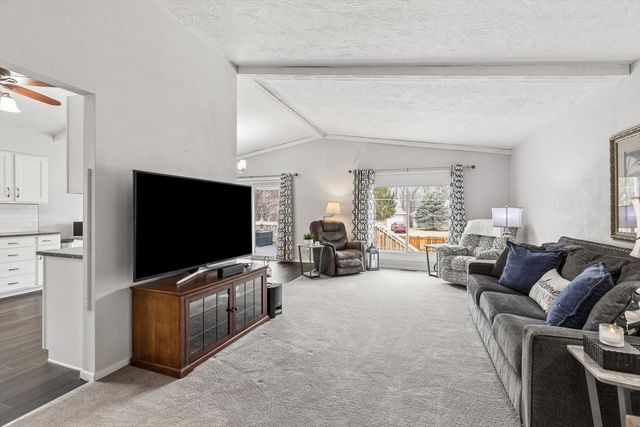 2501 2nd Street, Moline, IL 61265