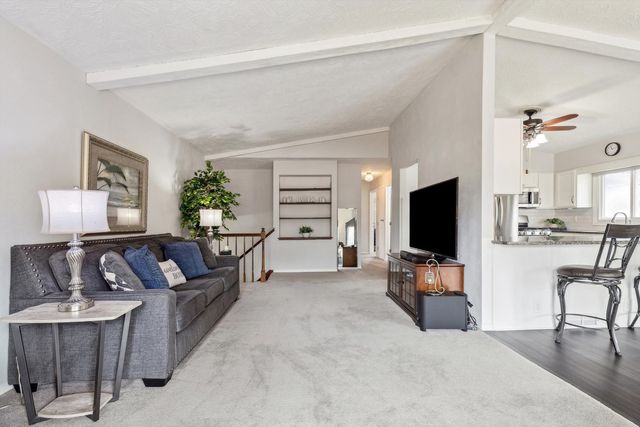 2501 2nd Street, Moline, IL 61265