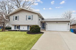 2501 2nd Street, Moline, IL 61265