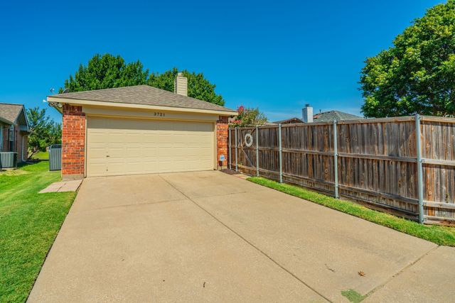 3721 Gardenia Lane, Mckinney, TX 75070