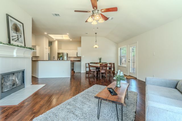 3721 Gardenia Lane, Mckinney, TX 75070