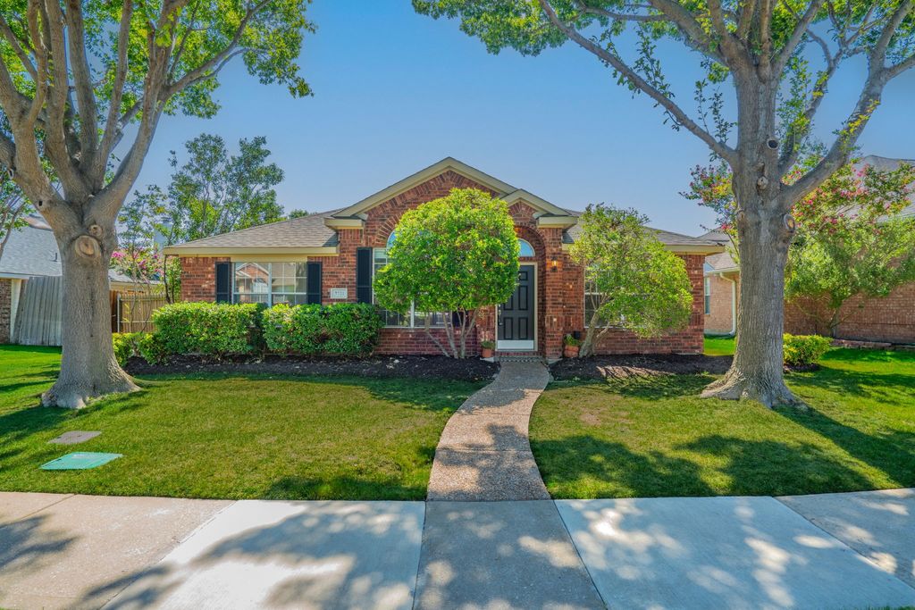 3721 Gardenia Lane, Mckinney, TX 75070