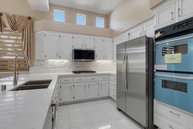 13820 Etude Road, San Diego, CA 92128
