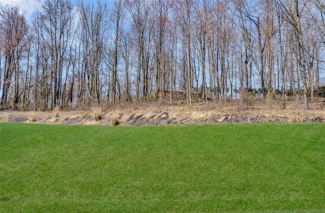 00000 Milan Dr, Chippewa Twp, PA 15010