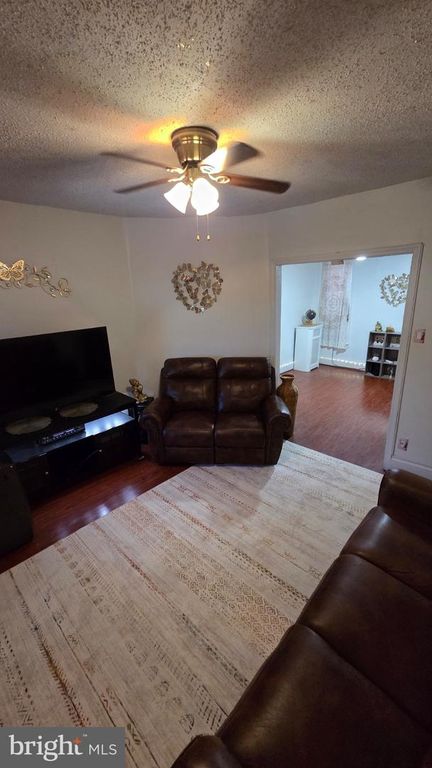 5139 N HUTCHINSON ST, PHILADELPHIA, PA 19141 — photo 3
