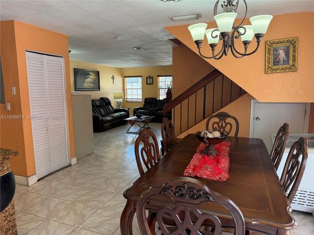 9085 Grand Canal Dr, Miami, FL 33174