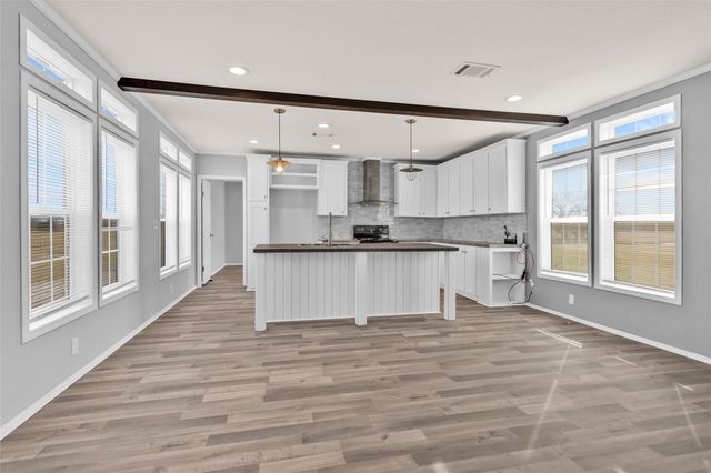 6083 Fm 3060, Midway, TX 75852