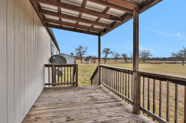6083 Fm 3060, Midway, TX 75852