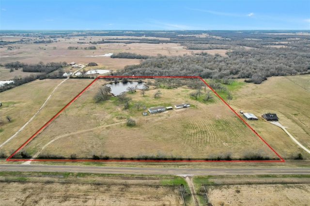 6083 Fm 3060, Midway, TX 75852