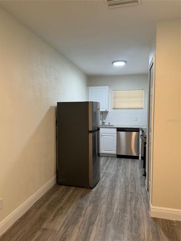 34825 CUTOFF ROAD B, Fruitland Park, FL 34731