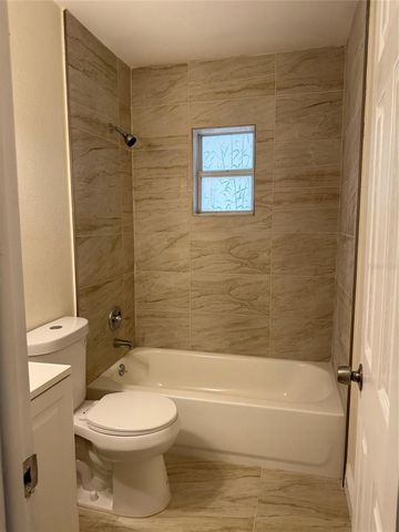 34825 CUTOFF ROAD B, Fruitland Park, FL 34731