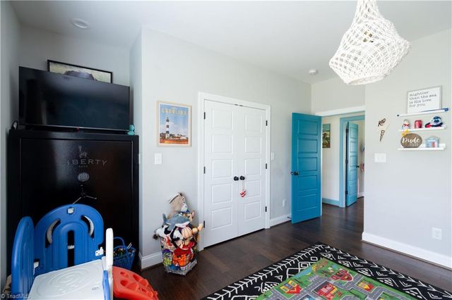 1004 Tilley Farm Road, Pinnacle, NC 27043