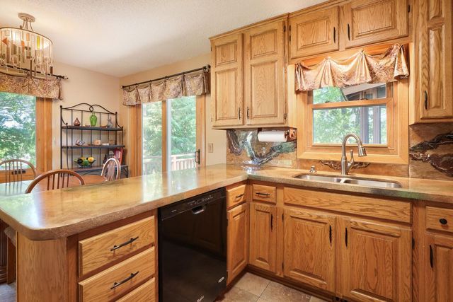 6715 Ashton Avenue NE, Fridley, MN 55432