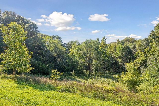 883 174th Avenue, New Richmond, WI 54017