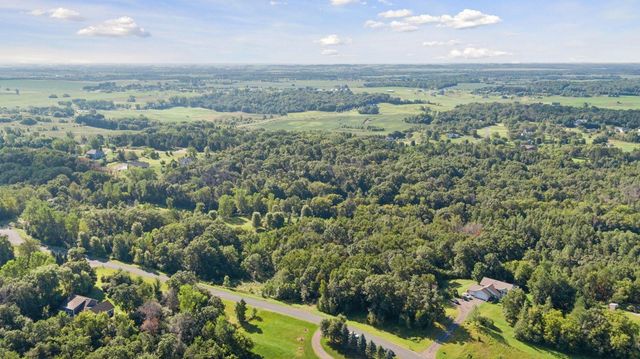 883 174th Avenue, New Richmond, WI 54017