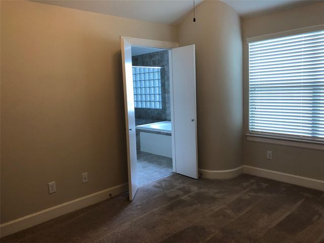 3656 Main Plaza Drive, Houston, TX 77025