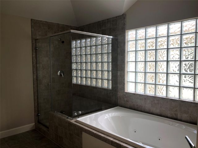 3656 Main Plaza Drive, Houston, TX 77025