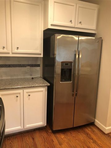 3656 Main Plaza Drive, Houston, TX 77025