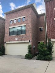 3656 Main Plaza Drive, Houston, TX 77025