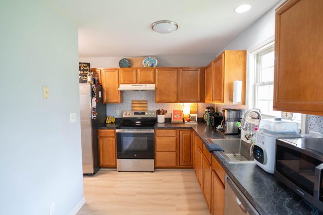 510 TEAL RD N, Martinsburg, WV 25405