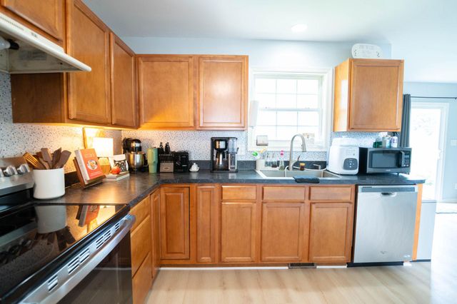 510 TEAL RD N, Martinsburg, WV 25405