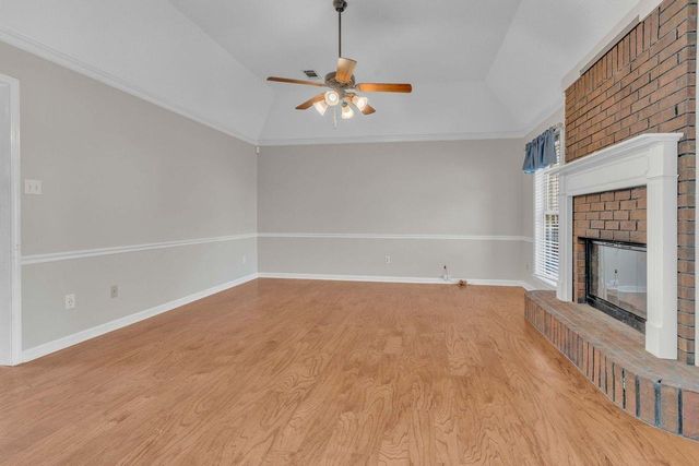 8052 SARA JANE LN, Bartlett, TN 38133