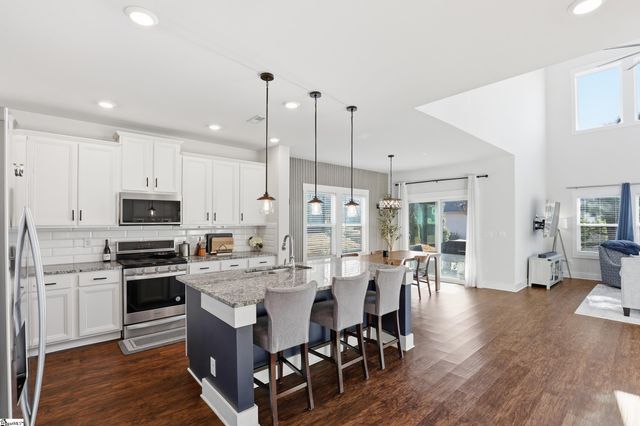 317 Blue Danube Drive, Simpsonville, SC 29681