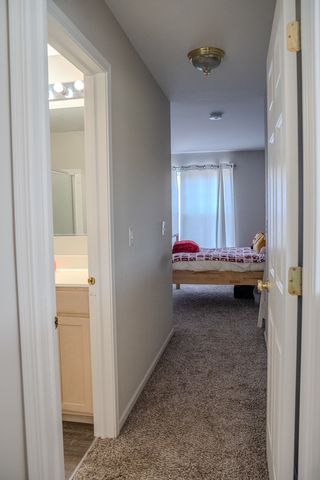 11623 Grand Canyon Avenue D, Huntley, IL 60142