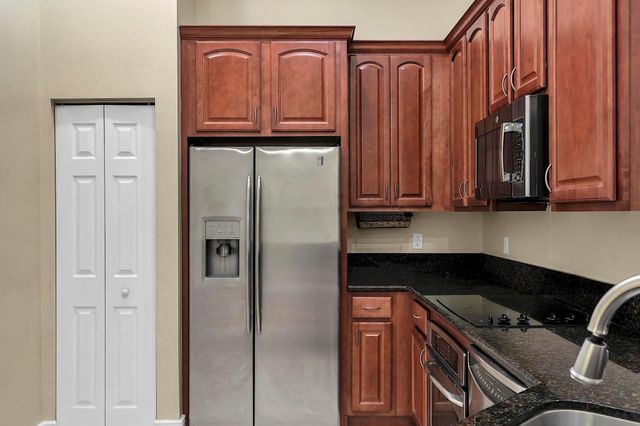 16102 Emerald Estates Drive 108, Weston, FL 33331