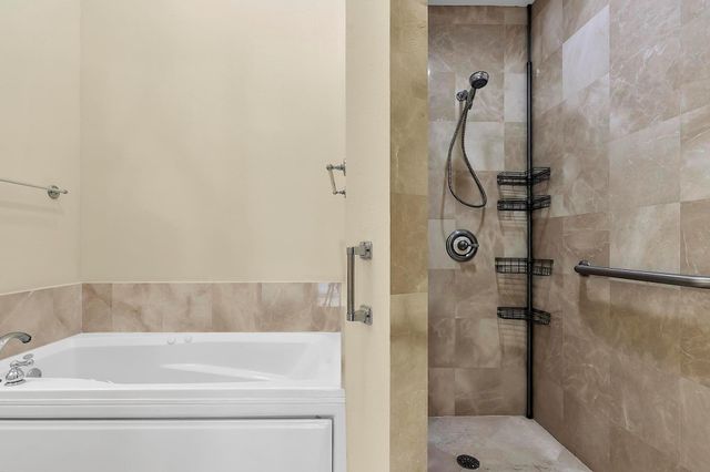 16102 Emerald Estates Drive 108, Weston, FL 33331