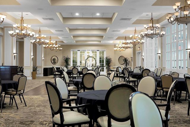 16102 Emerald Estates Drive 108, Weston, FL 33331