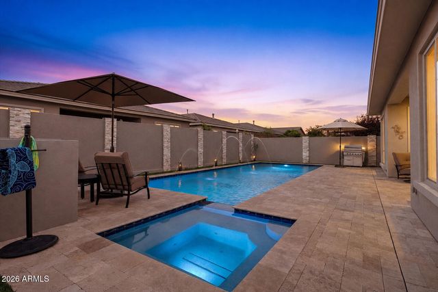 2828 E DONALD Drive, Phoenix, AZ 85050