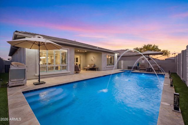 2828 E DONALD Drive, Phoenix, AZ 85050